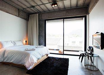 Ella Bed Bed & Breakfast 3*
